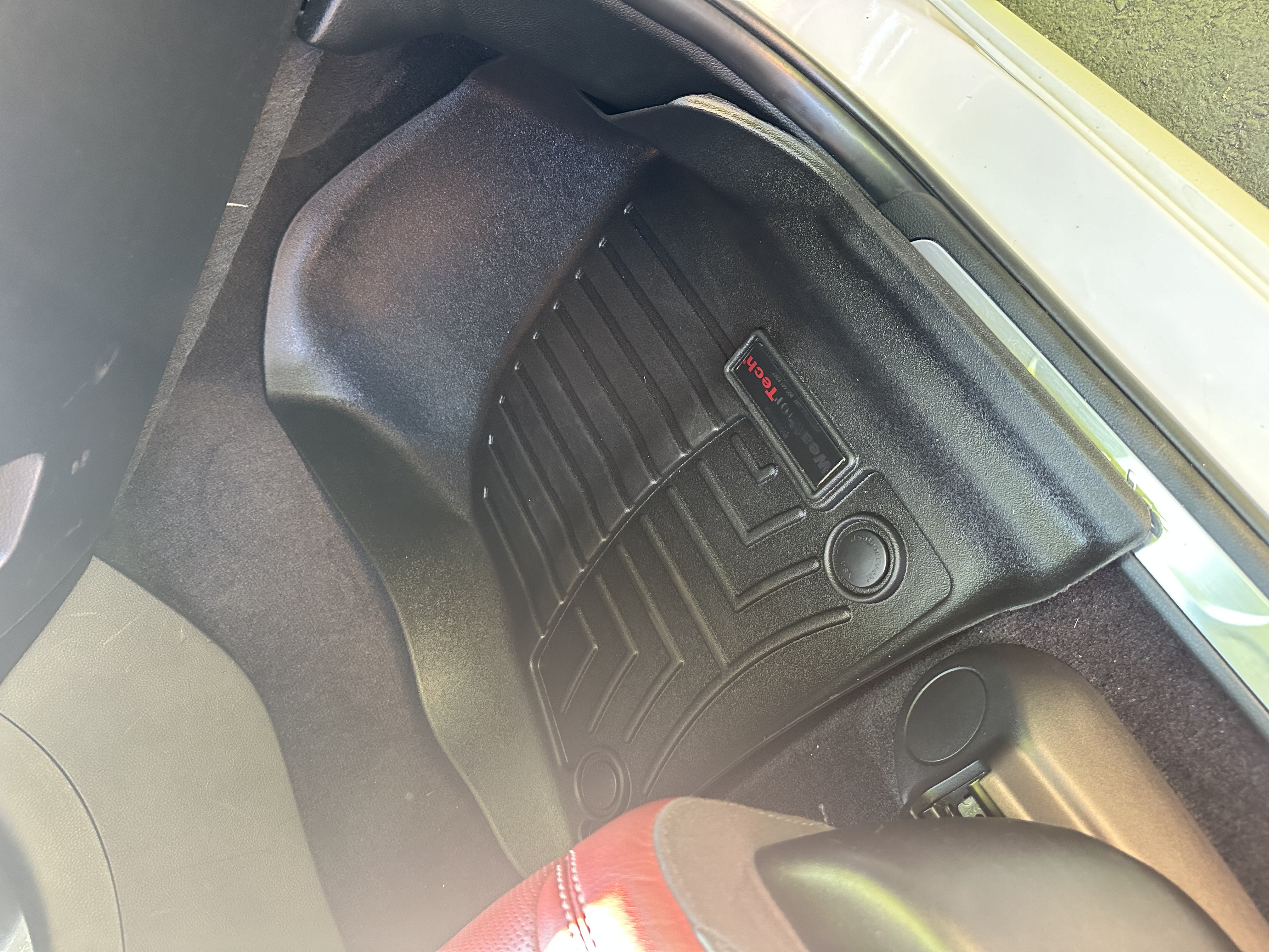 Used 2018 Dodge Durango SRT w/ SRT Interior Appearance Group AWD/4WD image 8