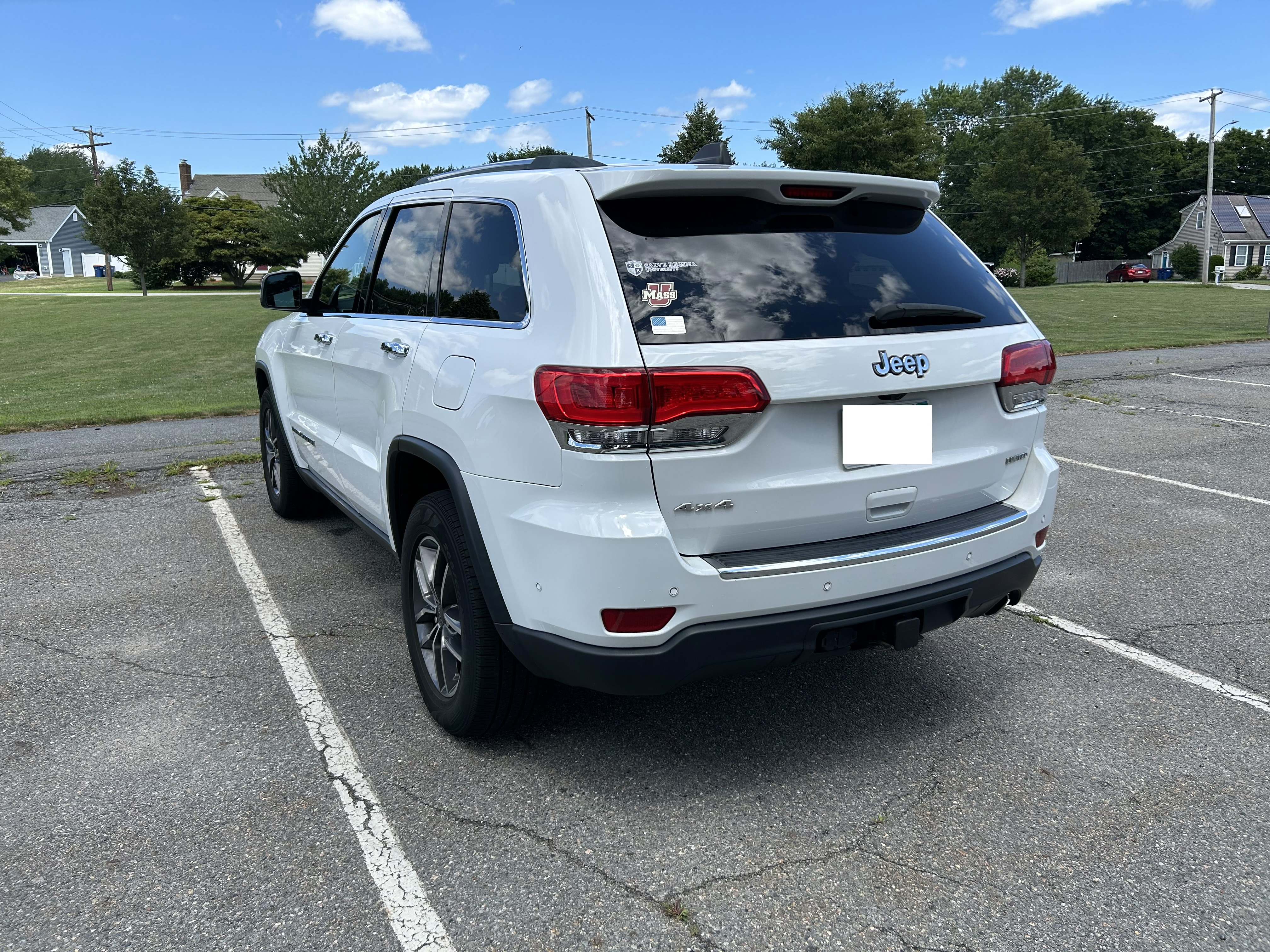 Used 2019 Jeep Grand Cherokee Limited w/ Luxury Group II AWD/4WD image 9