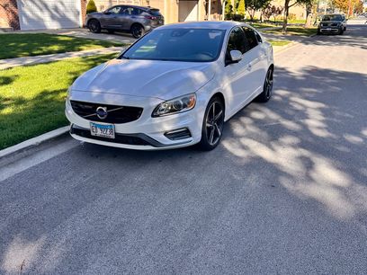 Used 2016 Volvo S60 T6 R-Design Platinum