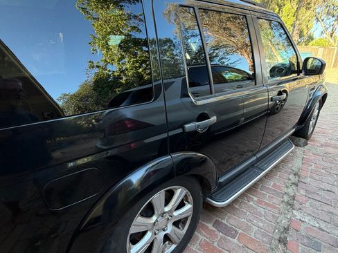 Used 2014 Land Rover LR4 HSE AWD/4WD image 4