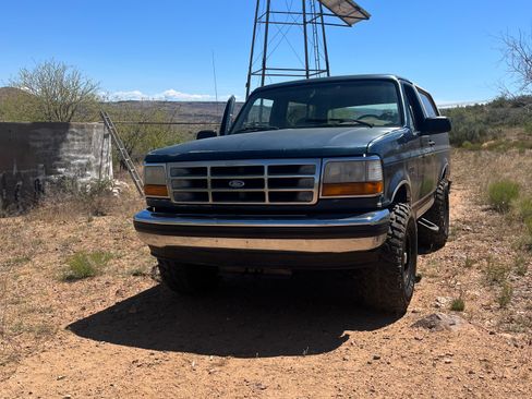 Used 1994 Ford Bronco AWD/4WD image 4