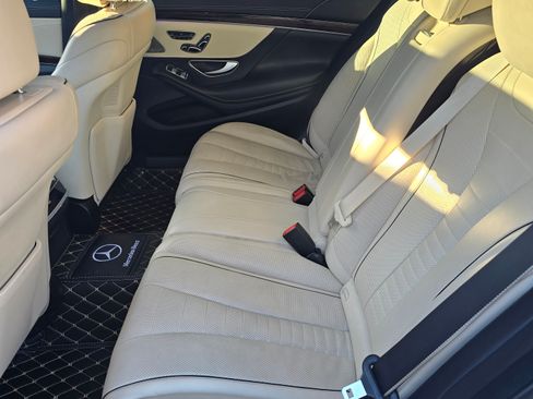 Used 2018 Mercedes-Benz S 560 Sedan image 14