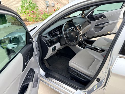 Used 2014 Honda Accord EX-L image 10