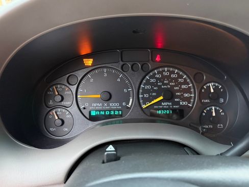 Used 2000 Chevrolet Blazer LT image 13