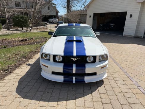 Used 2006 Ford Mustang GT Premium image 5