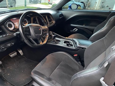 Used 2022 Dodge Challenger R/T Scat Pack image 10