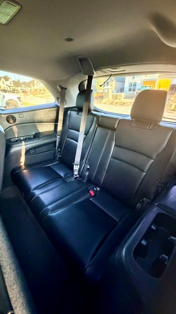 Used 2017 Honda Pilot Touring image 9