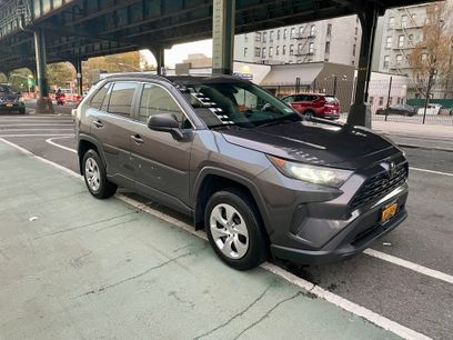 Used 2019 Toyota RAV4 LE