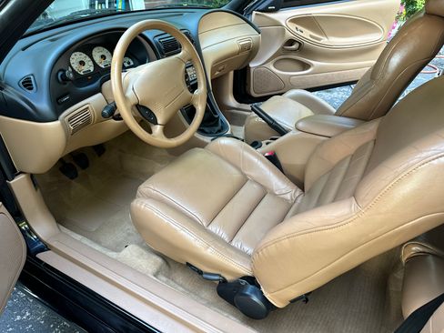 Used 1998 Ford Mustang Cobra image 6