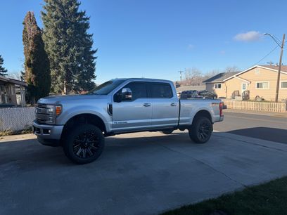 Used 2017 Ford F350 Platinum w/ Platinum Ultimate Package