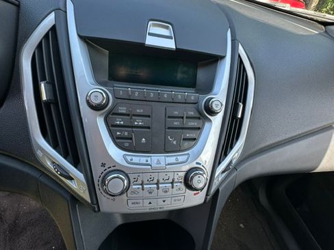 Used 2011 GMC Terrain SLE FWD image 6