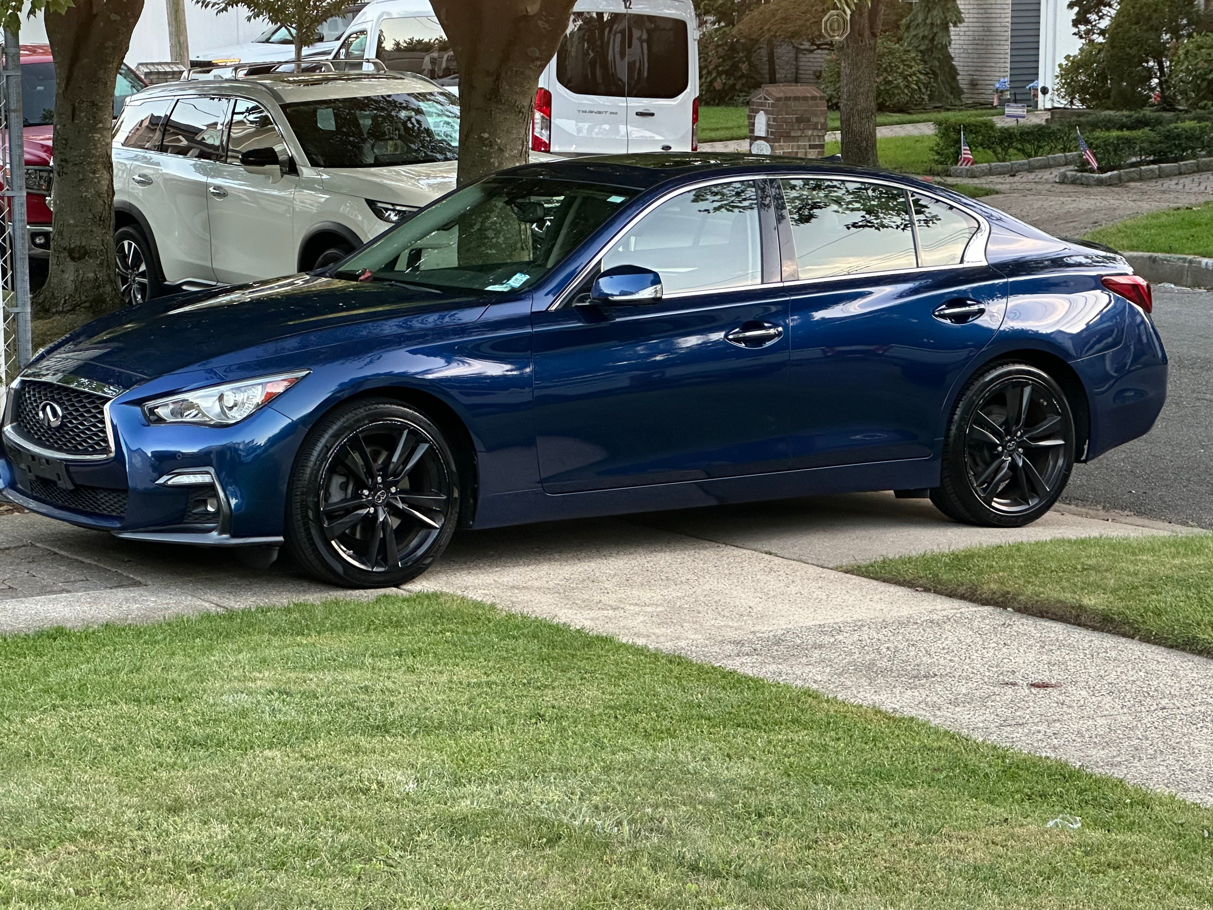 Used 2019 INFINITI Q50 Signature Edition AWD/4WD image 1