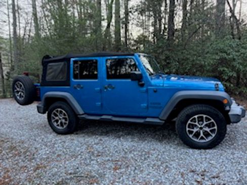 Used 2015 Jeep Wrangler Unlimited Sport w/ Quick Order Package 24S image 1