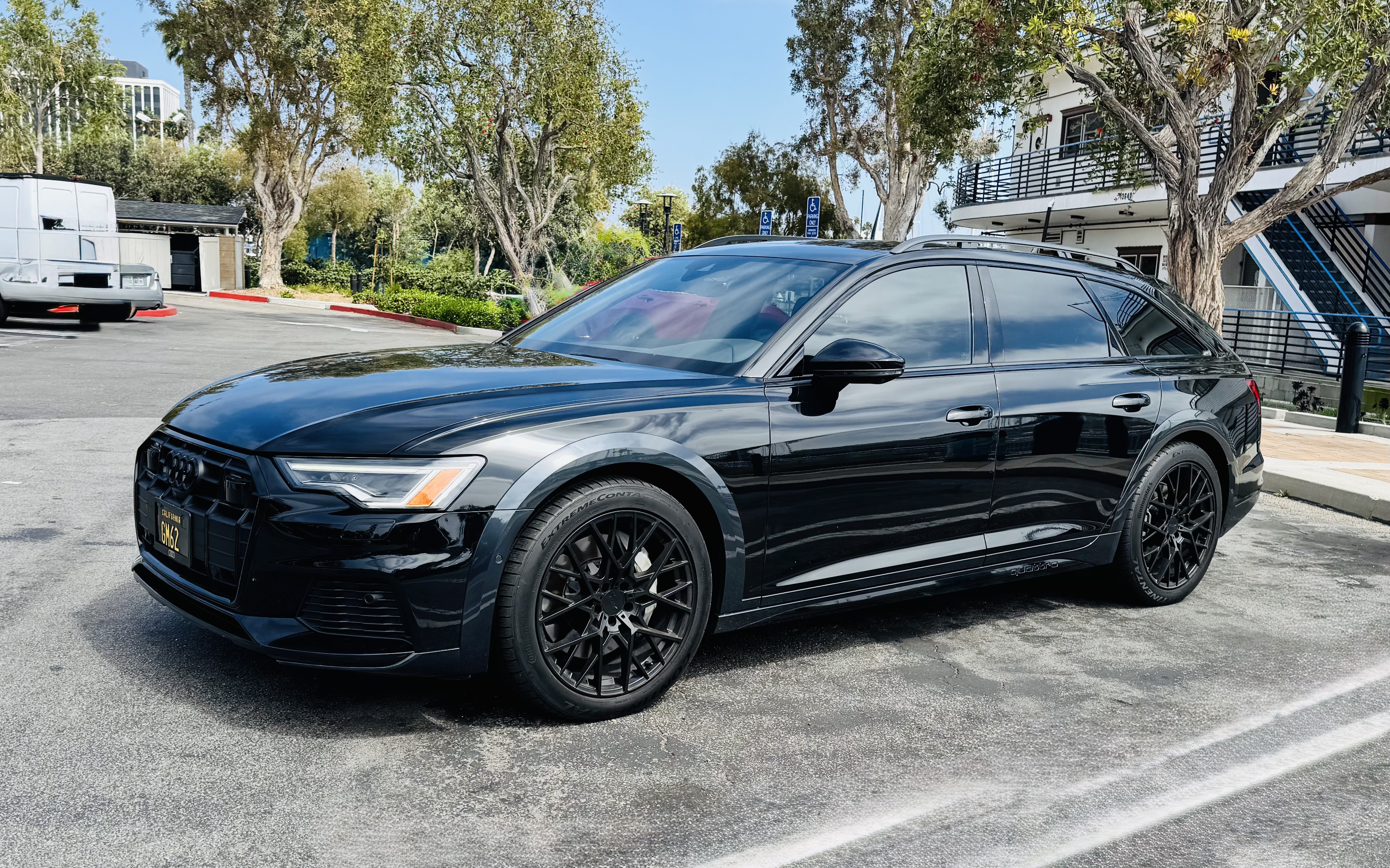 Used 2022 Audi A6 3.0T allroad Premium Plus w/ Executive Package AWD/4WD image 1