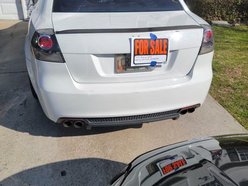 Used 2009 Pontiac G8 GT image 4