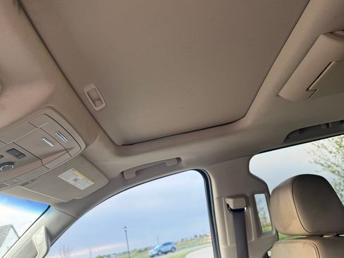 Used 2020 Chevrolet Suburban LT AWD/4WD image 12