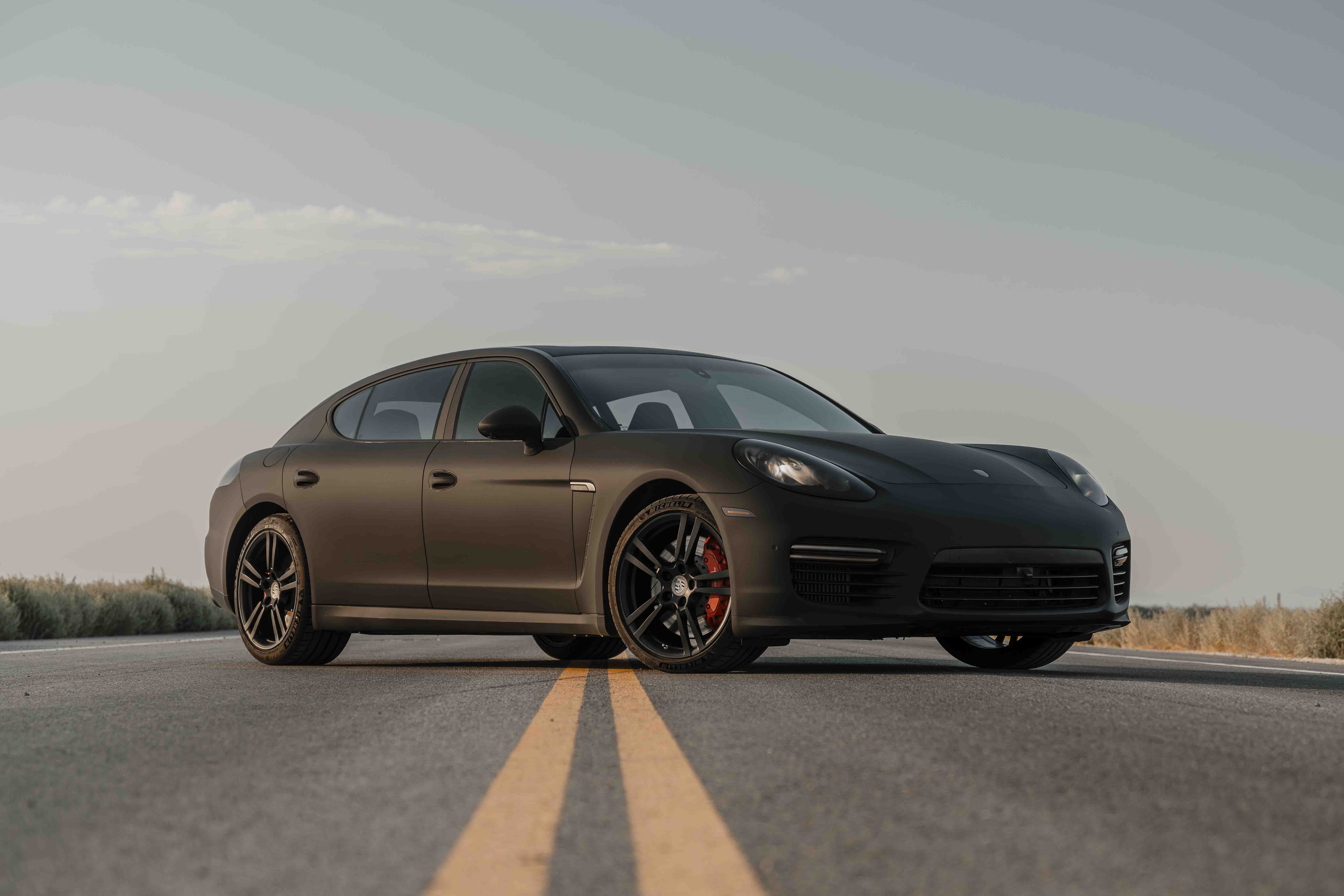 Used 2014 Porsche Panamera Turbo Executive AWD/4WD image 1