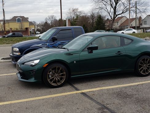 Used 2020 Toyota 86 image 2