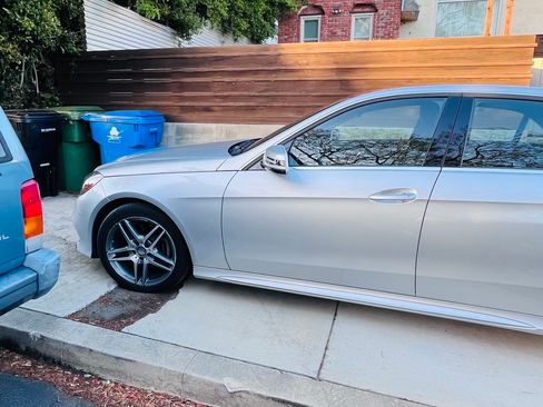 Used 2014 Mercedes-Benz E 350 Sedan image 6