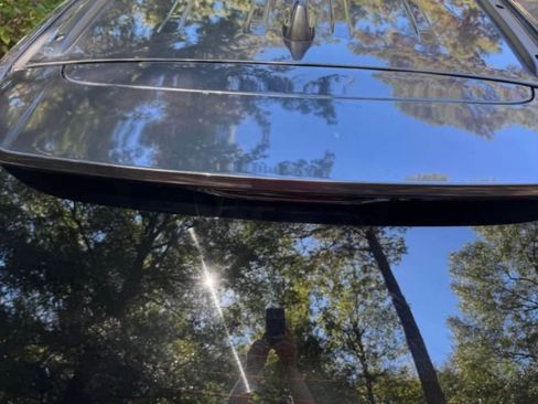 Used 2019 Jeep Grand Cherokee Altitude image 10