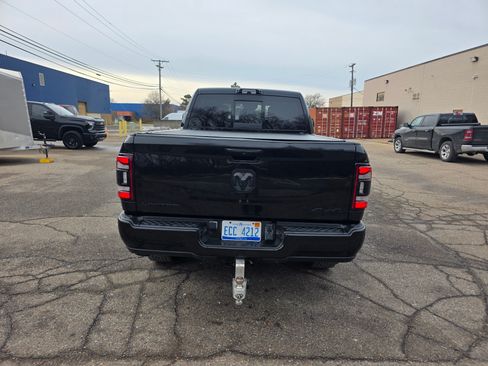 Used 2022 RAM 3500 Limited image 11