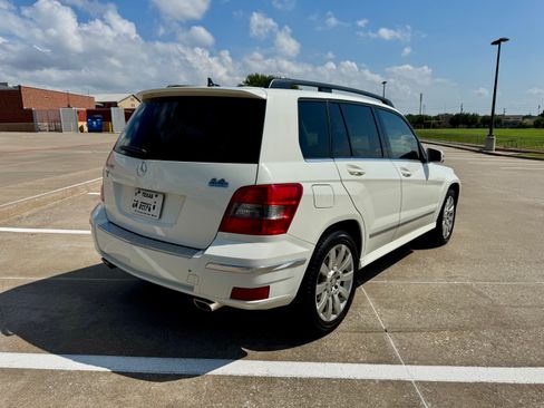 Used 2011 Mercedes-Benz GLK 350 2WD image 8