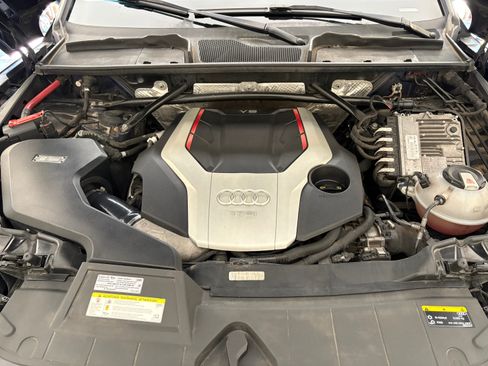 Used 2018 Audi SQ5 Premium Plus image 4