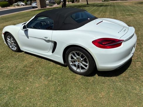 Used 2014 Porsche Boxster RWD image 4