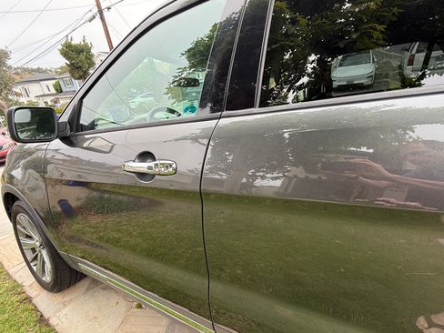 Used 2018 Ford Explorer Limited FWD image 6