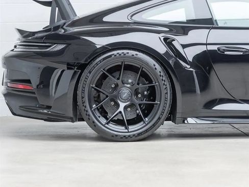 Used 2025 Porsche 911 GT3 RS RWD image 12