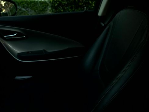 Used 2014 Chevrolet Volt Premium w/ Premium Trim Package image 10