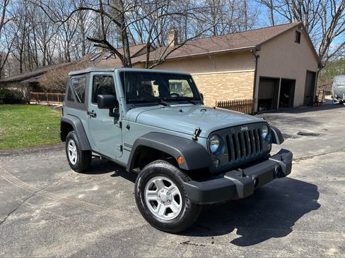 Used 2015 Jeep Wrangler Sport image 11