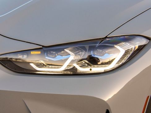 Used 2024 BMW M4 xDrive Competition image 22