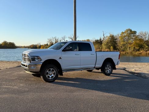 Used 2016 RAM 2500 Big Horn image 4