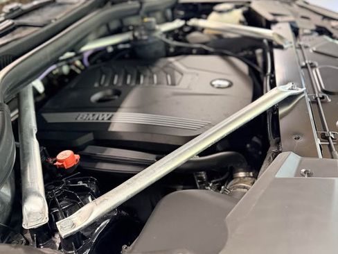 Used 2022 BMW X5 sDrive40i w/ M Sport Package image 17