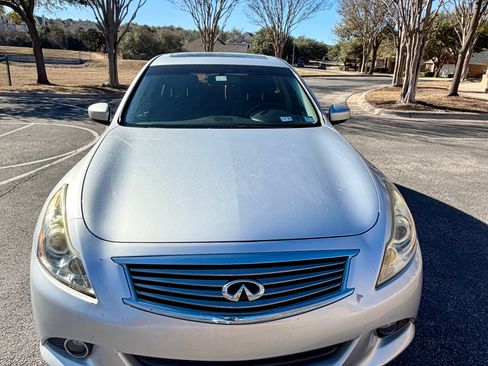 Used 2012 INFINITI G37 Journey w/ Premium Pkg image 8