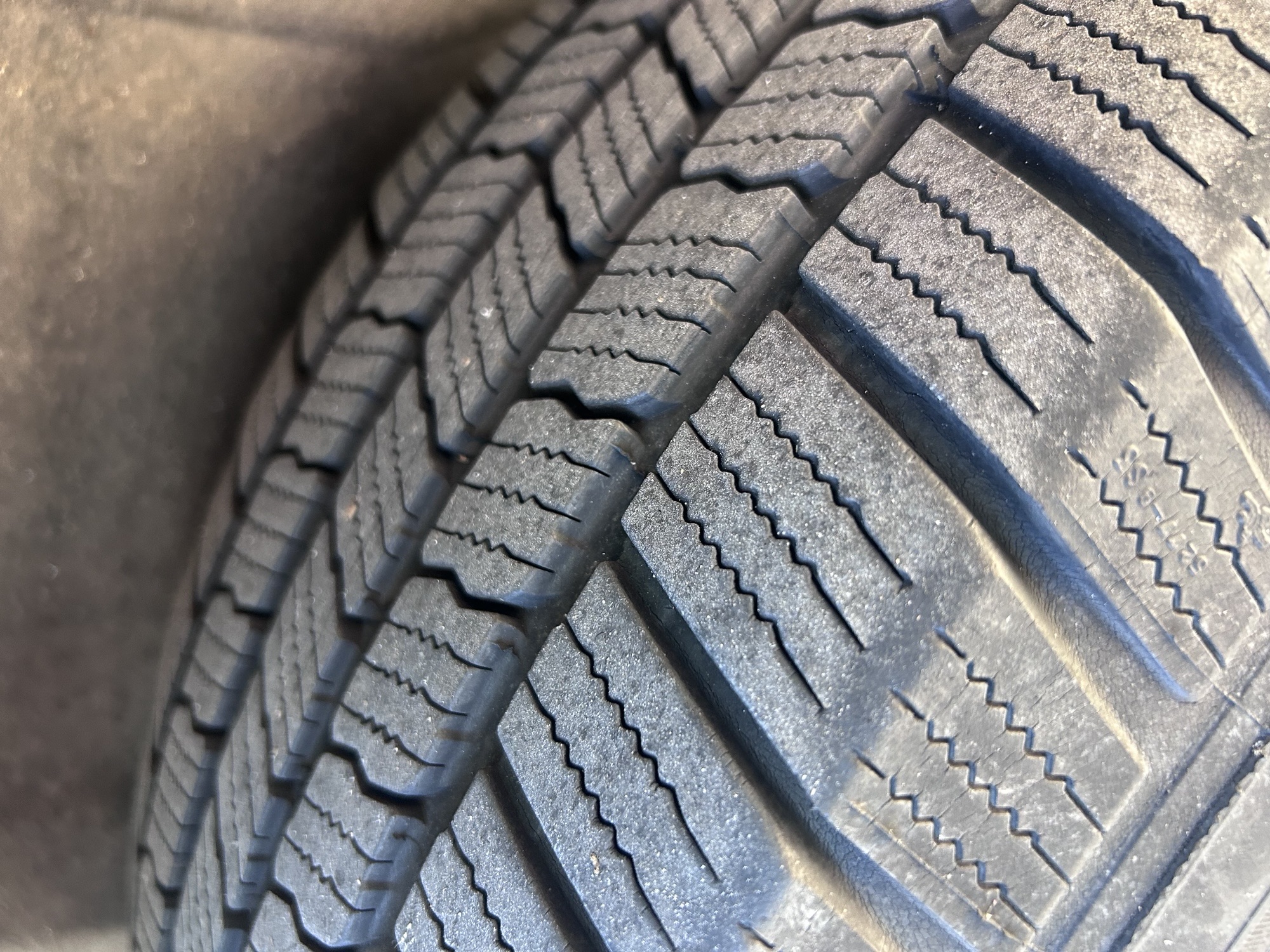Used 2015 Jeep Grand Cherokee Limited AWD/4WD image 10