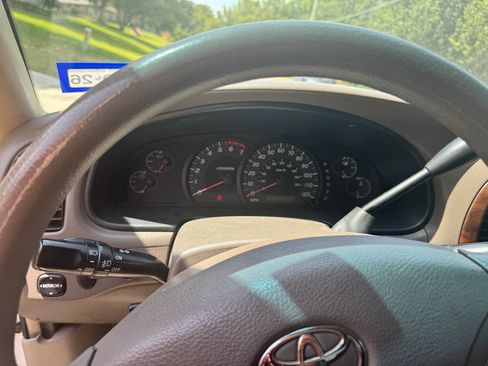 Used 2005 Toyota Tundra Limited RWD image 22