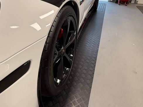 Used 2013 Chevrolet Corvette Grand Sport w/ 2LT Preferred Equipment Group RWD image 19