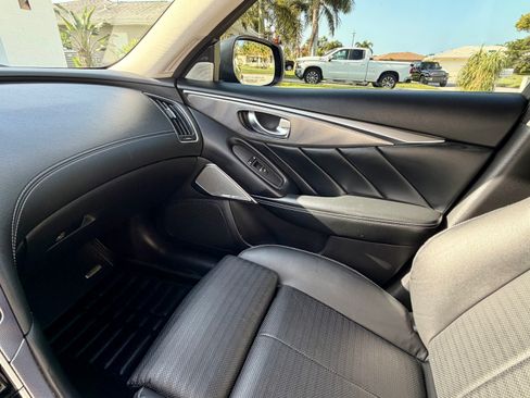 Used 2019 INFINITI Q50 Sport w/ Cargo Package (L96) AWD/4WD image 16