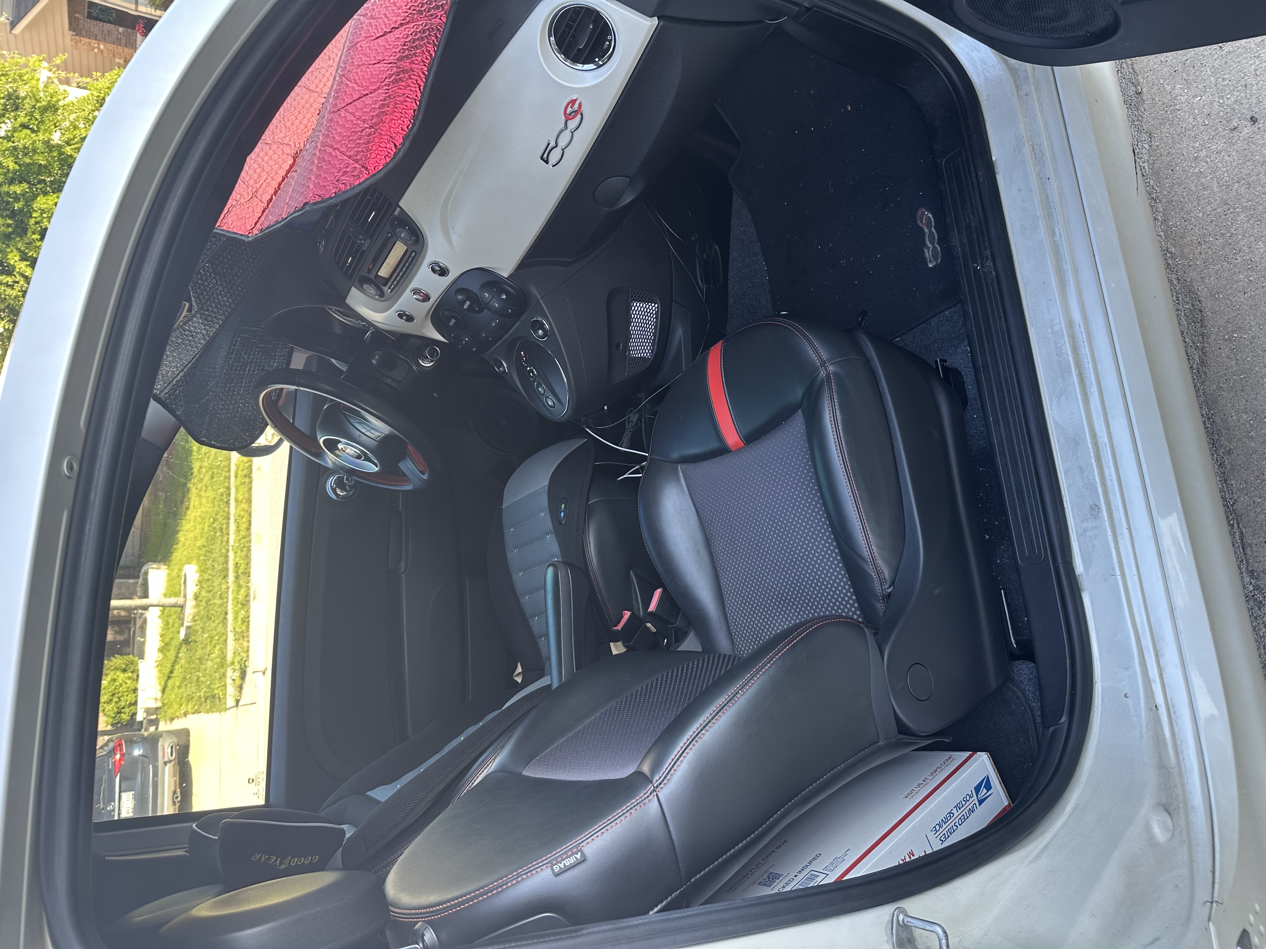 Used 2014 FIAT 500 e w/ Esport Package FWD image 12