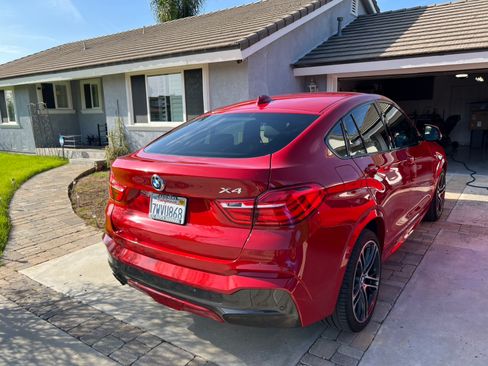 Used 2017 BMW X4 xDrive28i image 4