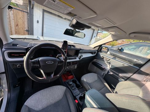 Used 2022 Ford Maverick XLT FWD image 10