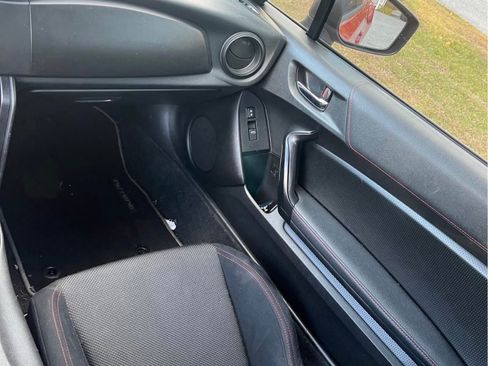 Used 2013 Subaru BRZ Premium w/ Popular Pkg 2C image 12