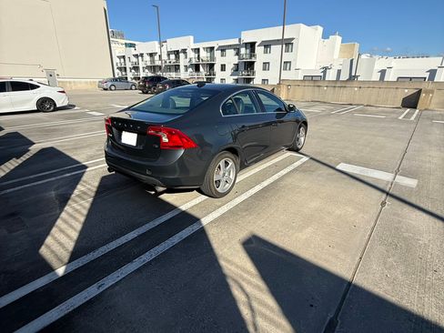 Used 2013 Volvo S60 T5 image 17