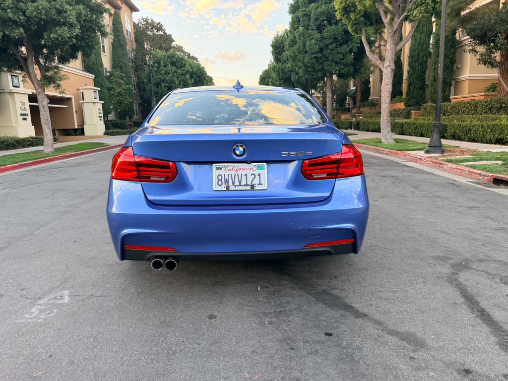Used 2018 BMW 330e RWD image 5