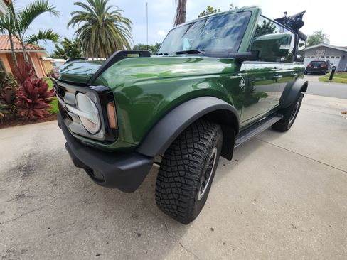 Used 2023 Ford Bronco Outer Banks w/ Sasquatch Package AWD/4WD image 4