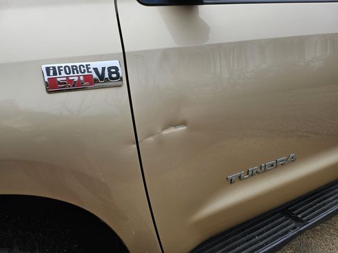 Used 2010 Toyota Tundra SR5 image 8
