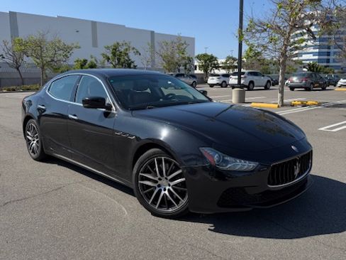 Used 2015 Maserati Ghibli image 13