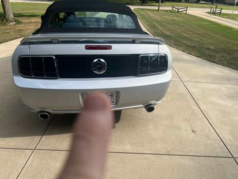 Used 2006 Ford Mustang GT Premium image 17